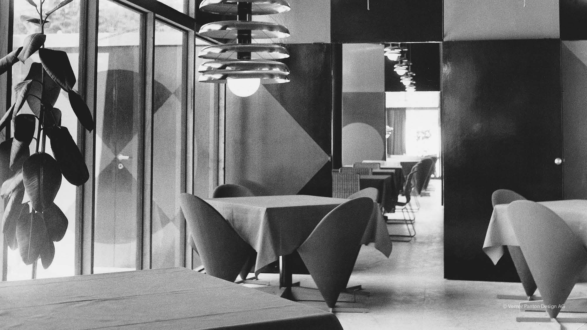 Innenansicht des Gasthofs „Kom-Igen“